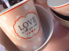 Krasilnikoff Happy Mug Becher Love is all you need Tasse