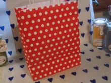 Geschenktüte 3er Set rote Tasche Punkte